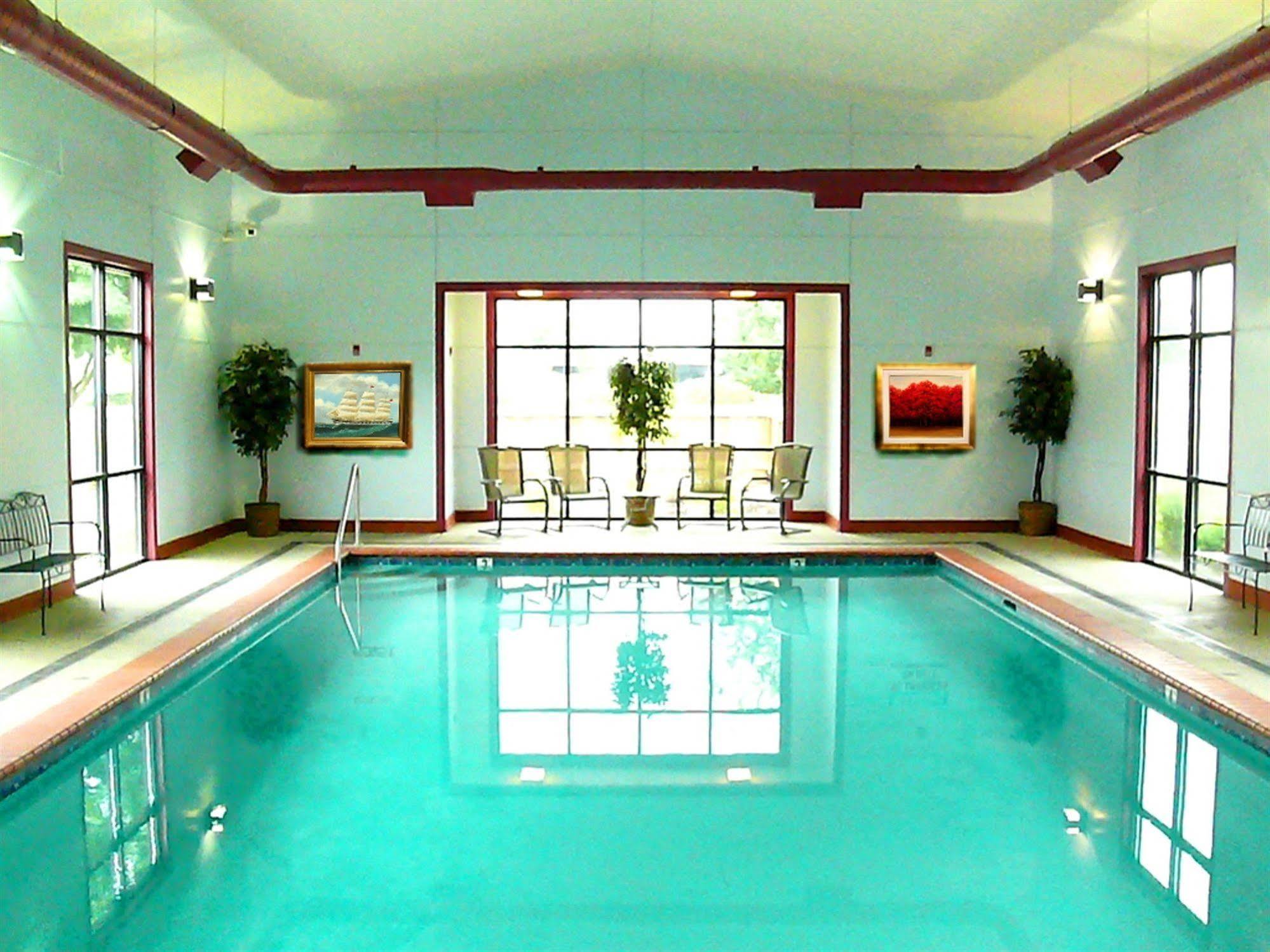 Rogue Regency Inn&Suites Medford Buitenkant foto